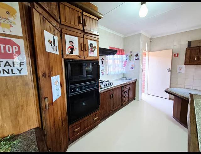 3 BEDROOM HOUSE TO LET IN VANDERBIJLPARK CE 5